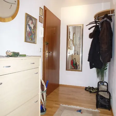 Ferienwohnung Nahe Messe Und Uni Διαμέρισμα
